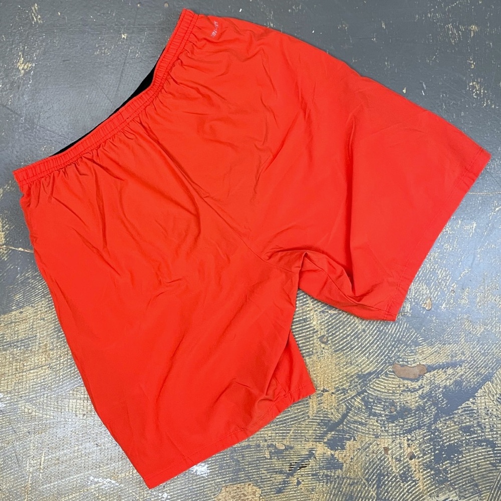 Nike Freedom 9” Running Shorts 373745-835 Large Infrared Black Challenger - Picture 2 of 15